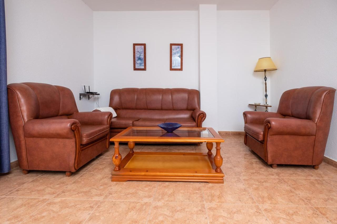 Apartamento Las Torres Conil De La Frontera Exterior foto